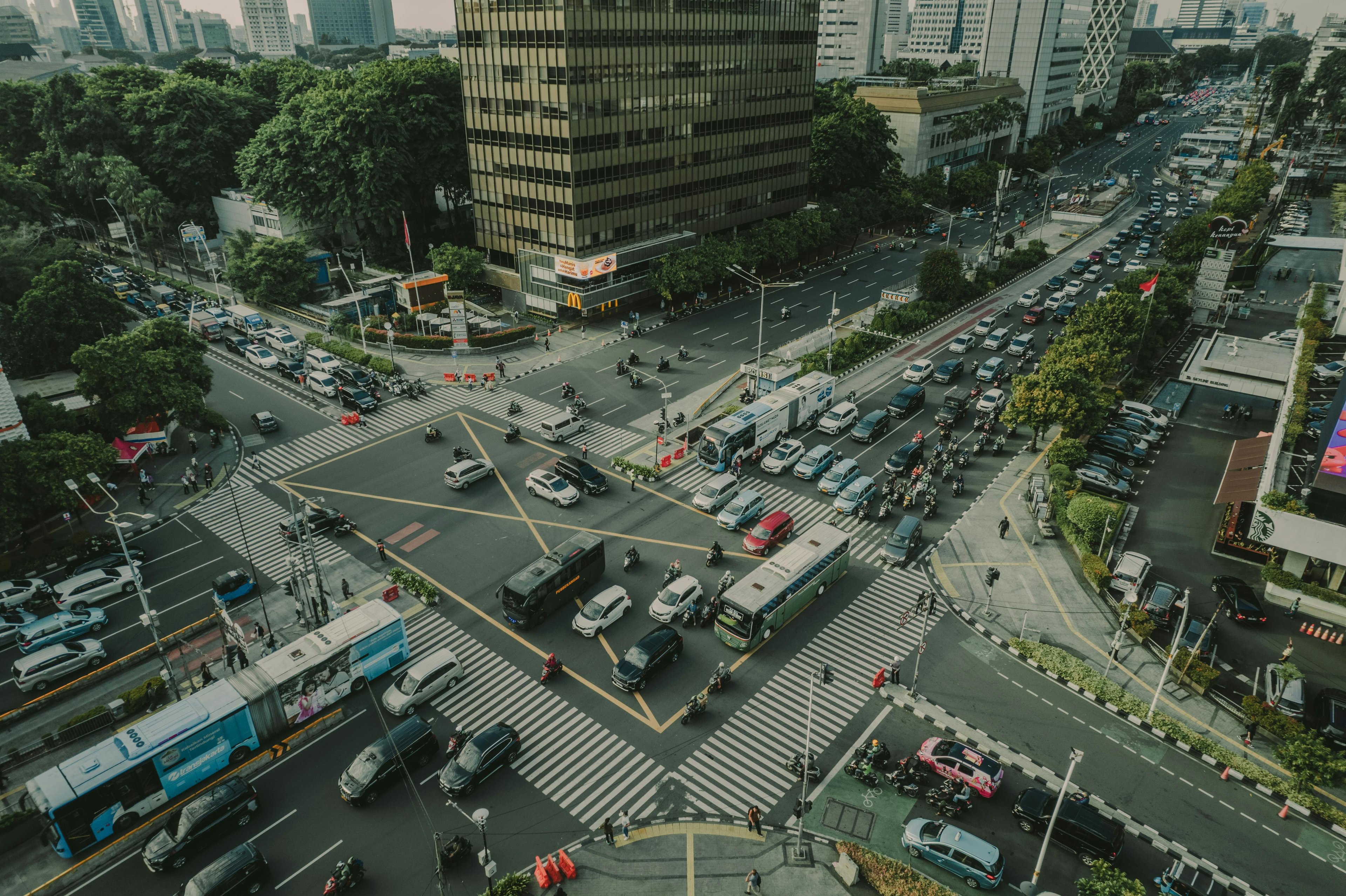 How mmwave radar improves smart intersections