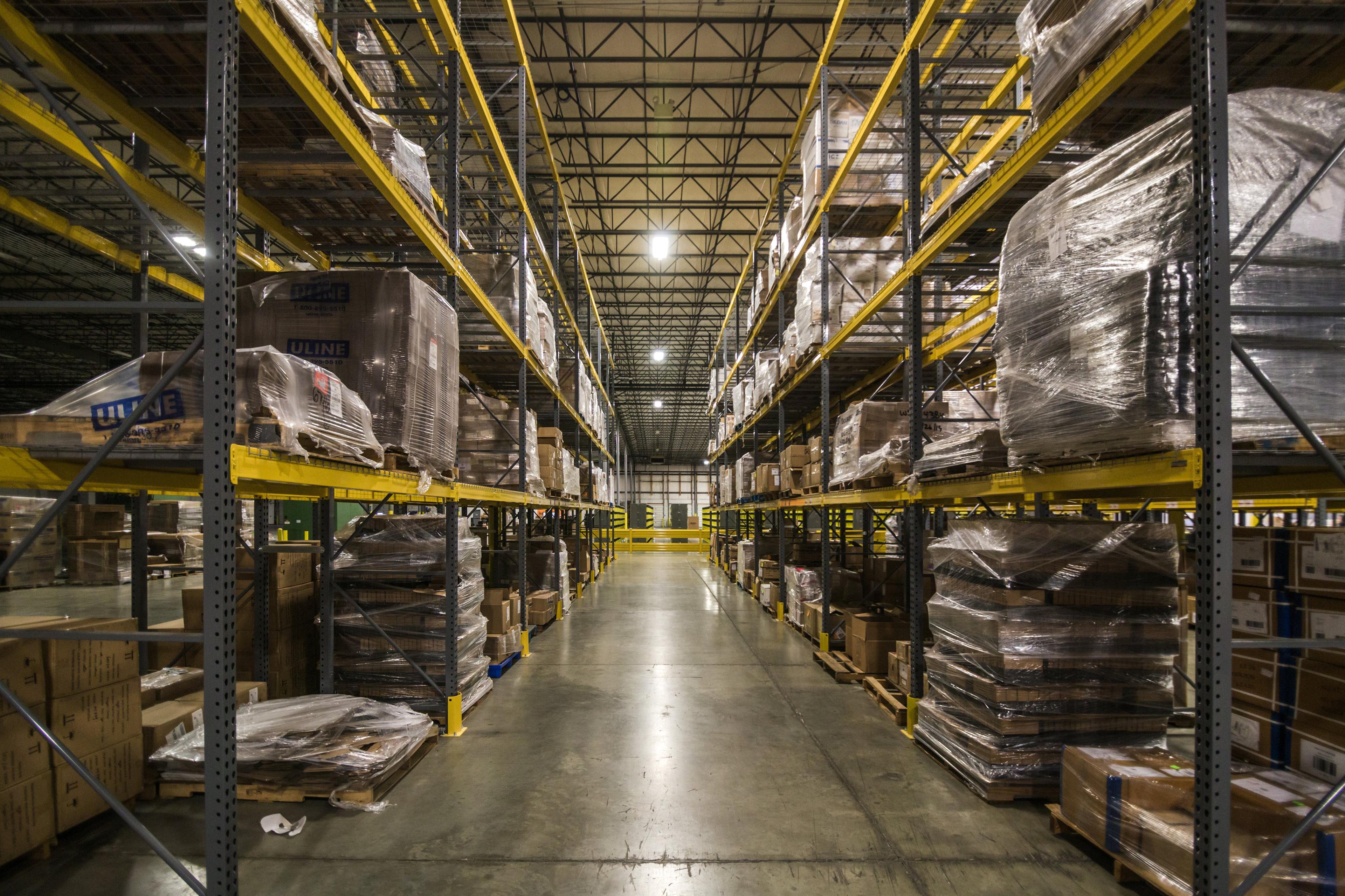 Enhancing Warehouse Efficiency and Safety with Linpowave mmWave Radar